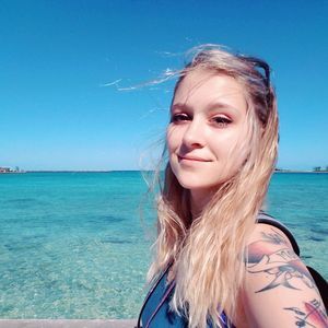 Meet your Posher, Jacquelyn